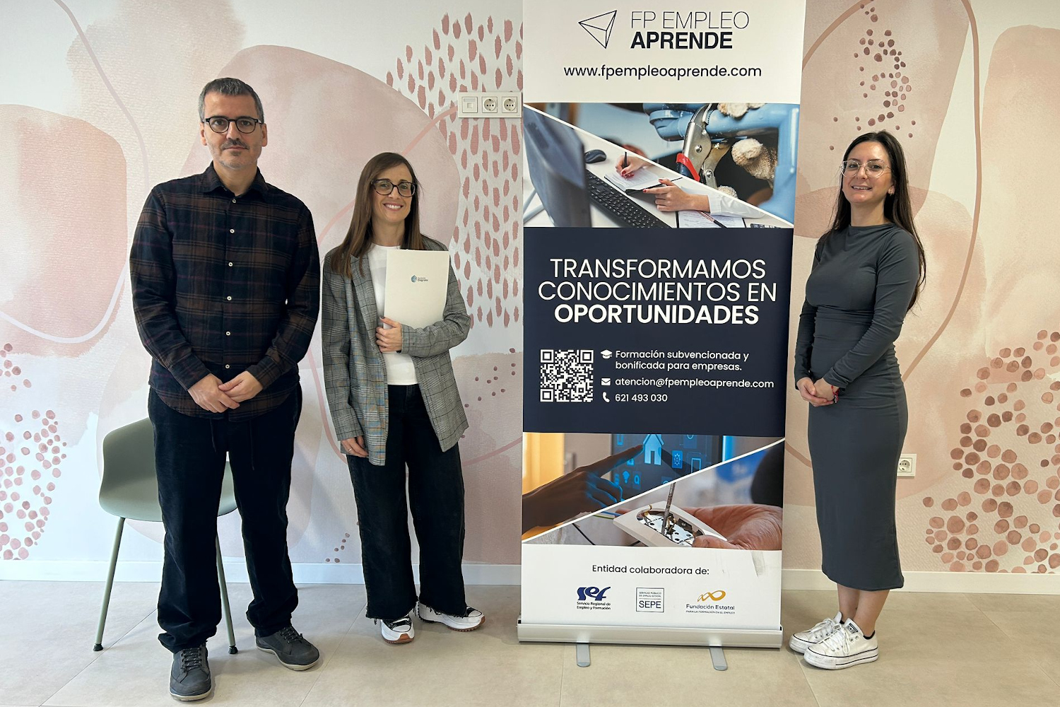 Representantes de FP Empleo Aprende y Fundación Diagrama